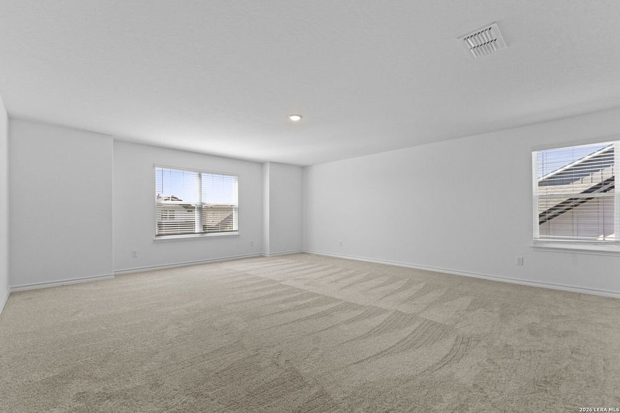 Spacious, unfurnished interior of a new home in Corley Farms, Boerne (Image 19). Spacious, unfurnished interior of a new home in Corley Farms, Boerne (Image 19).