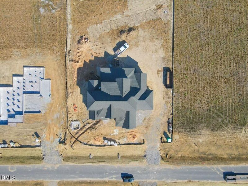 DJI_0088 (Medium) DJI_0088 (Medium)