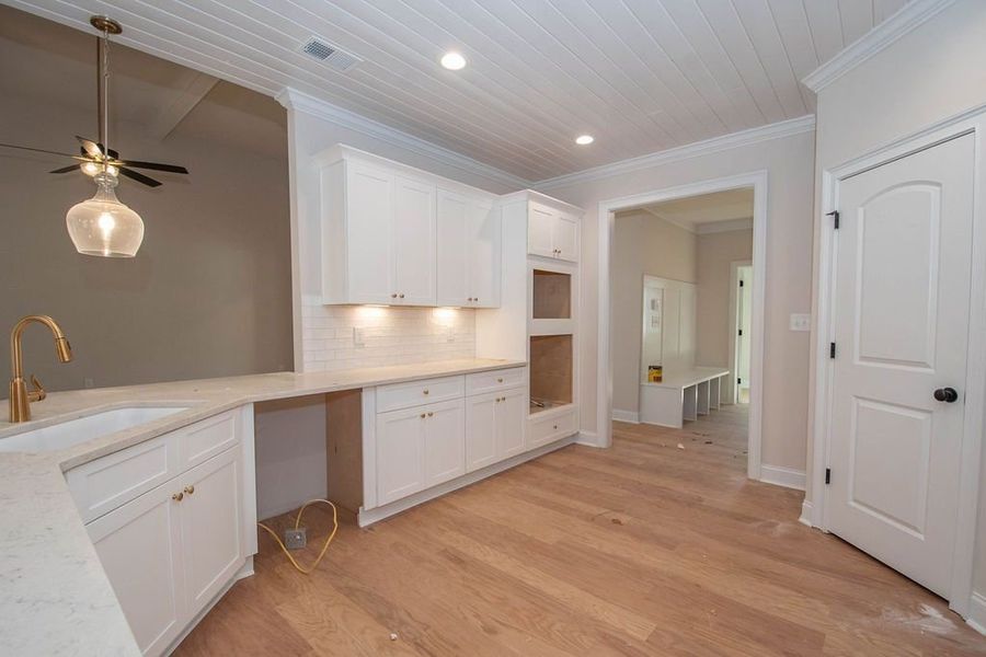 Spacious, unfurnished interior of a new home in Highgate, Newnan (Image 6). Spacious, unfurnished interior of a new home in Highgate, Newnan (Image 6).