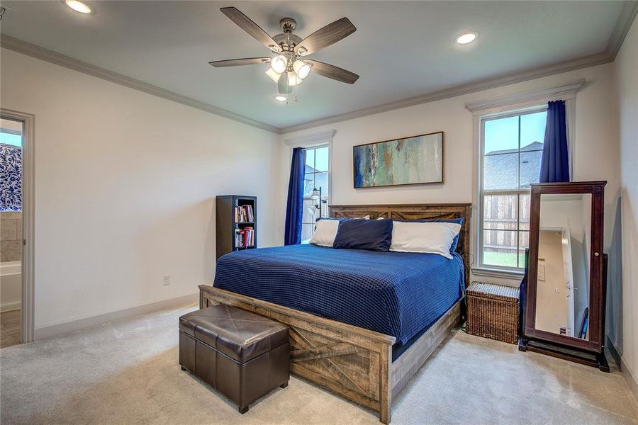 Furnished interior view inside a new home in , Lavon (Image 14).