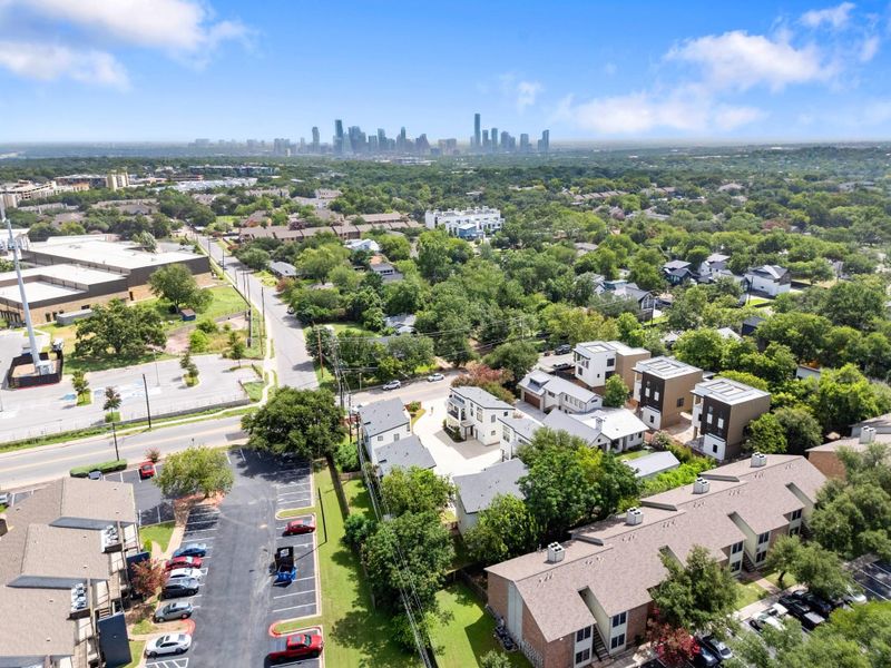 Experience vibrant city living from a community surrounded by lush greenery and offering sweeping skyline views. Experience vibrant city living from a community surrounded by lush greenery and offering sweeping skyline views.