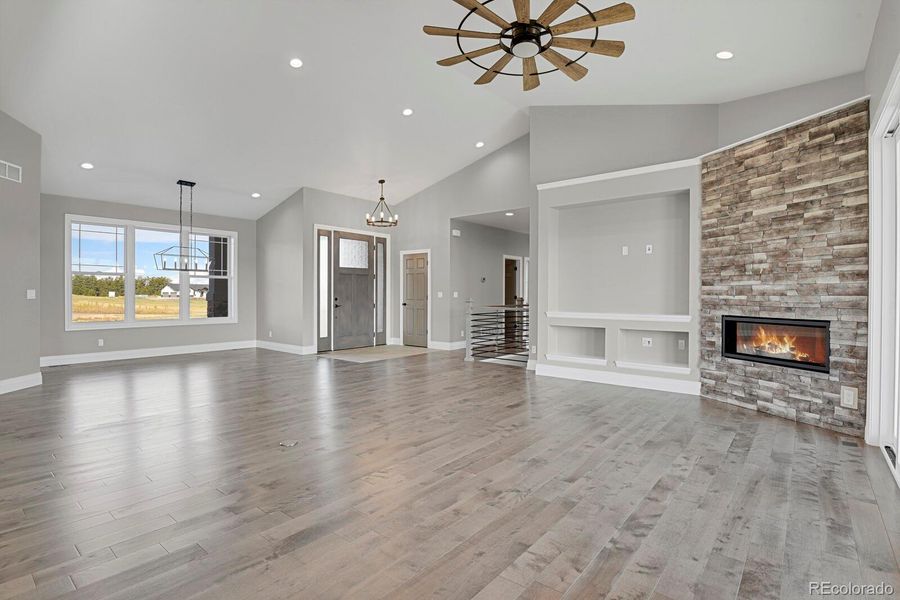 Great Room/Dining/Entry view from nook