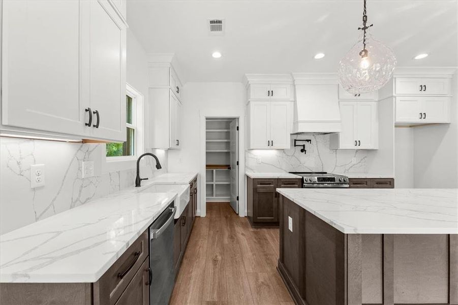 Furnished interior view inside a new home in , Covington (Image 9).