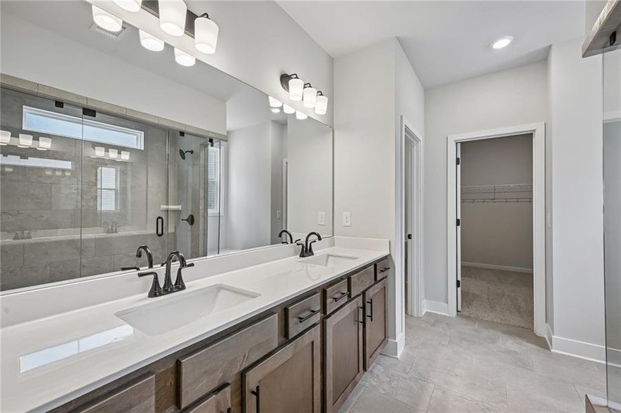 Furnished interior view inside a new home in Fowler Farms, Auburn (Image 7).