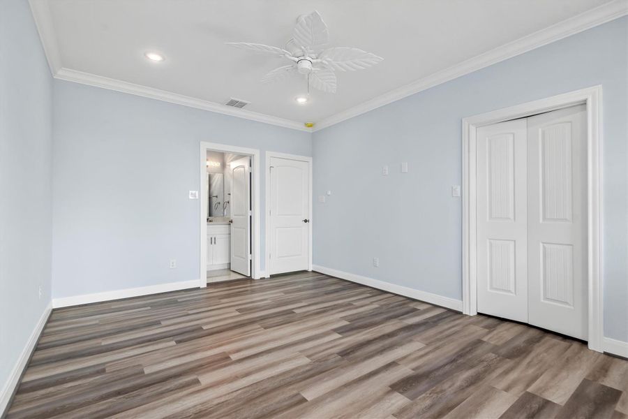 Primary bedroom with private on-suite bathroom.