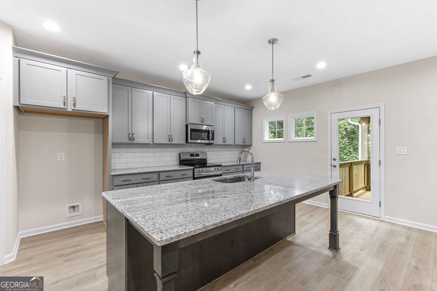 Furnished interior view inside a new home in Juliette Crossing, Forsyth (Image 28).