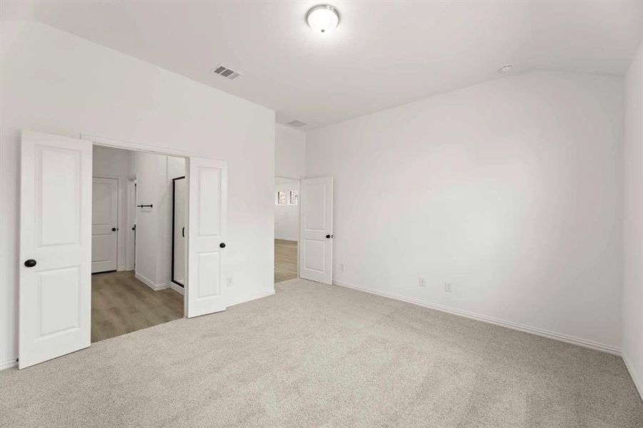 Spacious, unfurnished interior of a new home in Creekview Fossil Ridge, Pilot Point (Image 23). Spacious, unfurnished interior of a new home in Creekview Fossil Ridge, Pilot Point (Image 23).