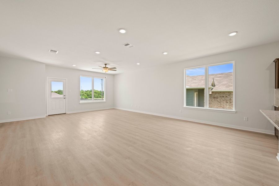 Spacious, unfurnished interior of a new home in South Pointe, Temple (Image 14). Spacious, unfurnished interior of a new home in South Pointe, Temple (Image 14).