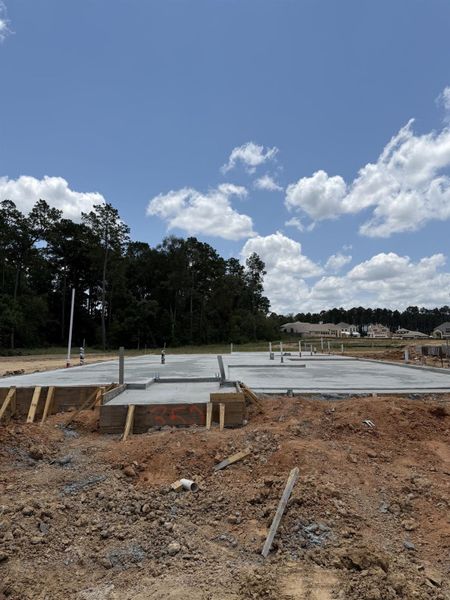 Every foundation at DWH is engineered and it’s inspected three times! We do not do “batch” testing. Rest easy knowing your foundation comes with a 10 year warranty. Every foundation at DWH is engineered and it’s inspected three times! We do not do “batch” testing. Rest easy knowing your foundation comes with a 10 year warranty.