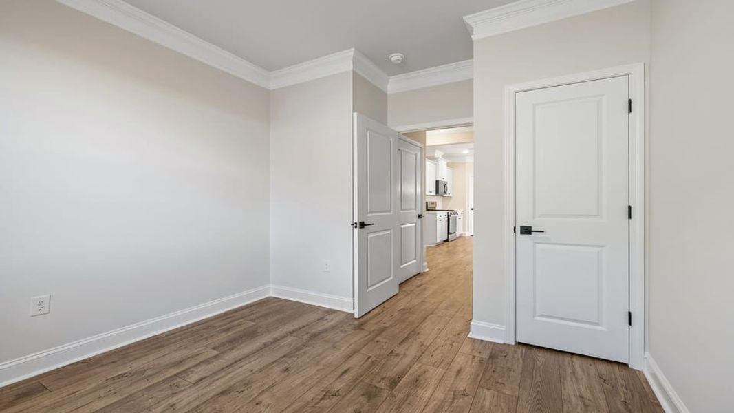 Spacious, unfurnished interior of a new home in The Villas at Pine Valley, Boiling Springs (Image 23).