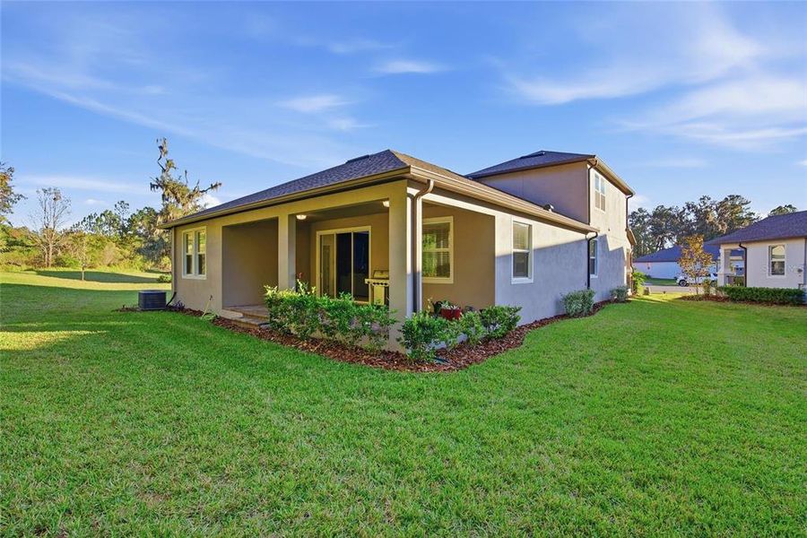 Exterior details and patio area of a home in , Brooksville (Image 24).