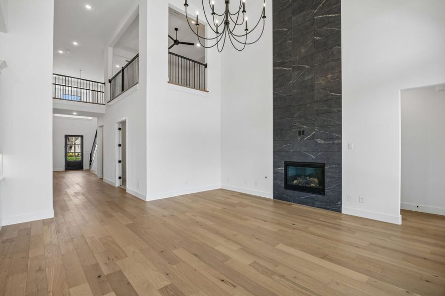 Spacious, unfurnished interior of a new home in The Parks at Wilson Creek, Celina (Image 24).
