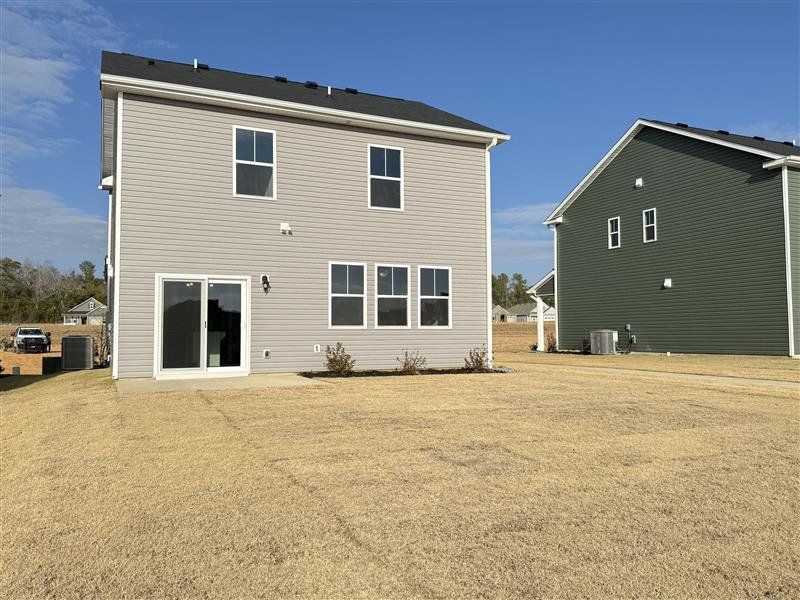 Exterior details and patio area of a home in Windsor, North Augusta (Image 4).