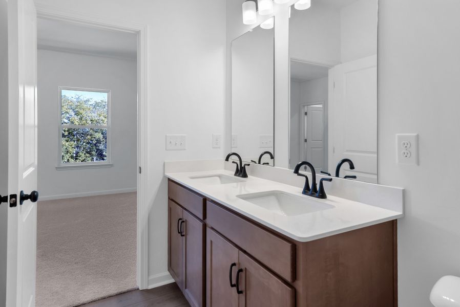 Furnished interior view inside a new home in Sweetbriar Place, Lebanon (Image 10). Furnished interior view inside a new home in Sweetbriar Place, Lebanon (Image 10).