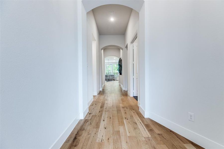 Spacious, unfurnished interior of a new home in Mantua Point, Van Alstyne (Image 22).