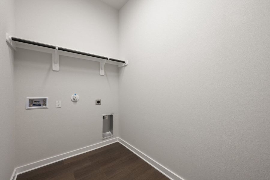 Spacious, unfurnished interior of a new home in Park Central, Georgetown (Image 41).
