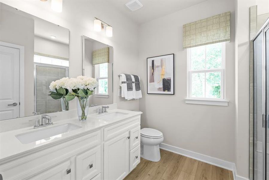 Representative furnished interior of a home built from the Mendelssohn by Ryan Homes in Stowe Branch Townhomes, Charlotte (Image 10).