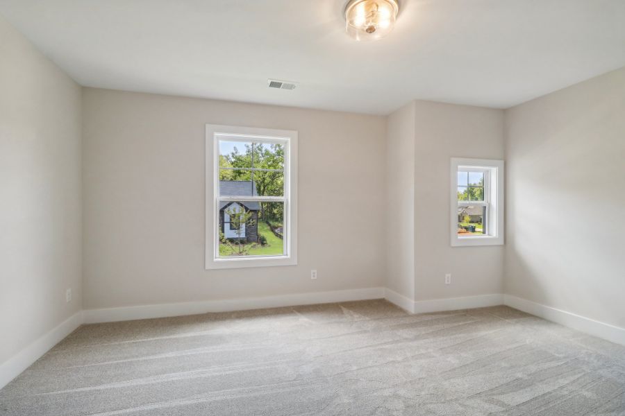 Representative unfurnished interior of a home built from the Collin II by Great Southern Homes in Cross Creek Golf Club, Seneca (Image 35). Representative unfurnished interior of a home built from the Collin II by Great Southern Homes in Cross Creek Golf Club, Seneca (Image 35).