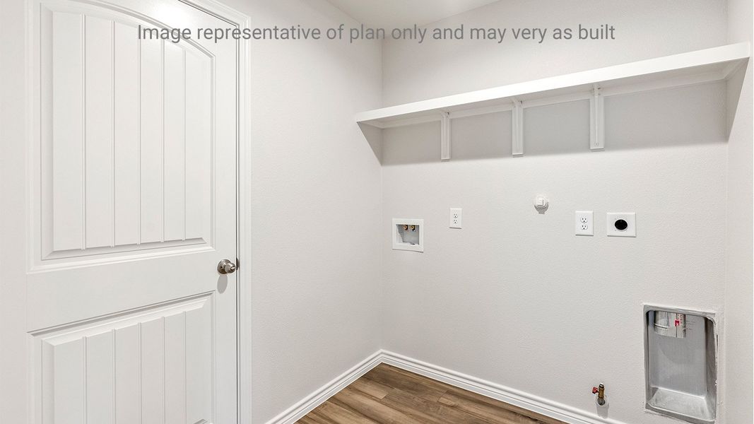 Spacious, unfurnished interior of a new home in Royal Oak South, Corpus Christi (Image 25).