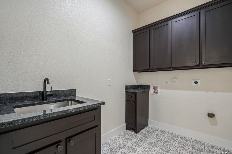 Furnished interior view inside a new home in , Floresville (Image 14). Furnished interior view inside a new home in , Floresville (Image 14).
