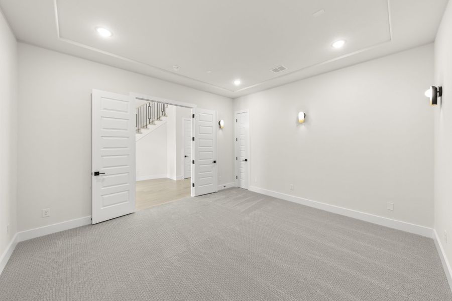 Spacious, unfurnished interior of a new home in StarView, Prosper (Image 49).