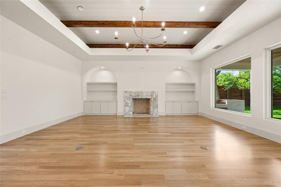 Spacious, unfurnished interior of a new home in , Richardson (Image 36).