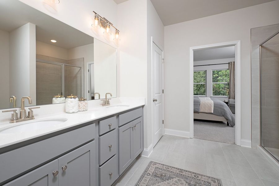 Representative furnished interior of a home built from the Brunswick by Ashton Woods in Cades Bluff, Lebanon (Image 7).