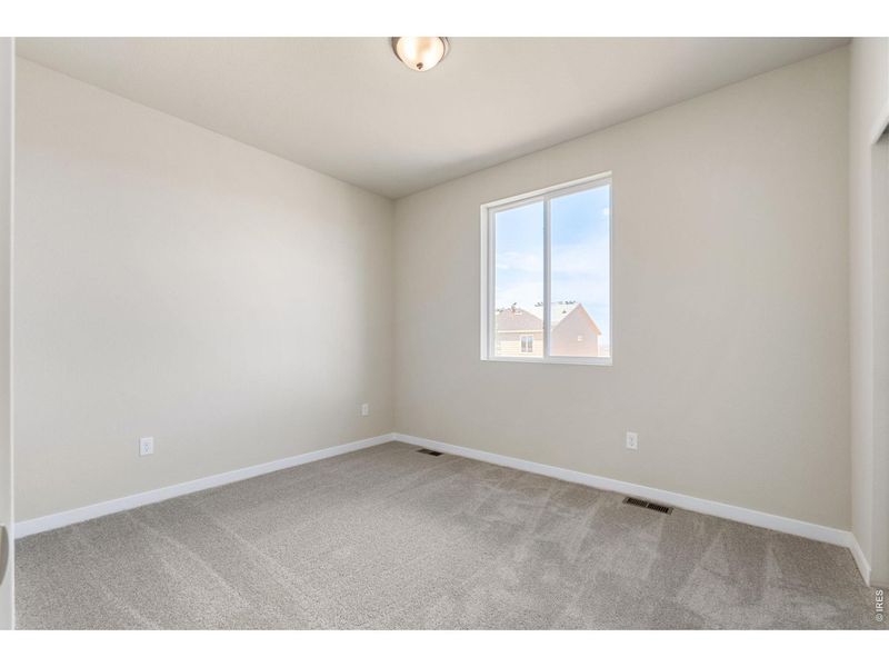 Spacious, unfurnished interior of a new home in Hidden Creek, Frederick (Image 21).
