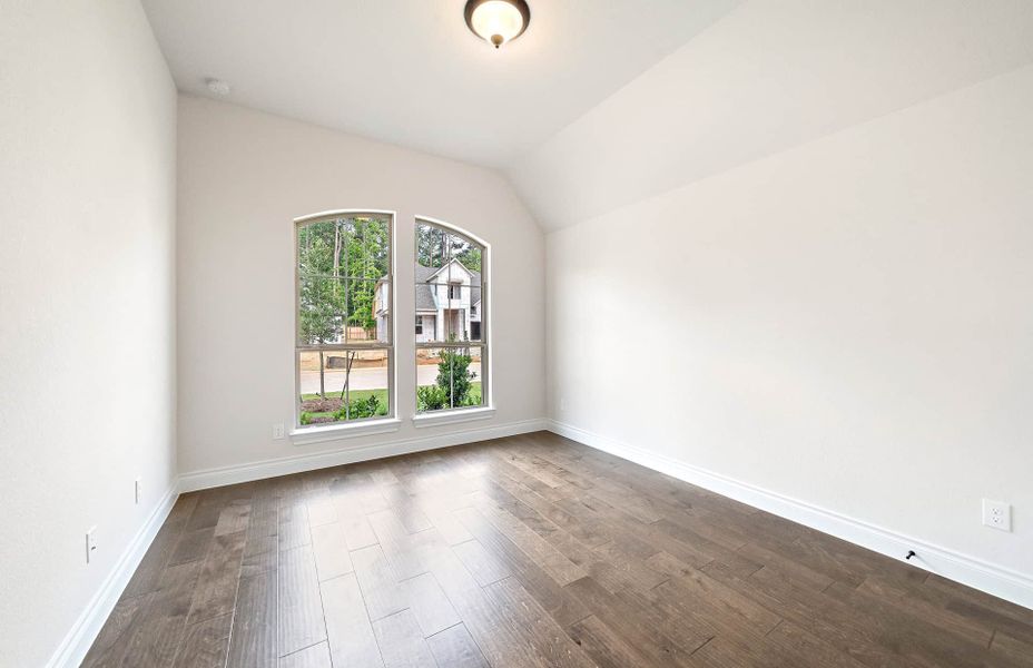 Representative unfurnished interior of a home built from the 2500 by Ravenna Homes in The Highlands 55′, Porter (Image 36). Representative unfurnished interior of a home built from the 2500 by Ravenna Homes in The Highlands 55′, Porter (Image 36).