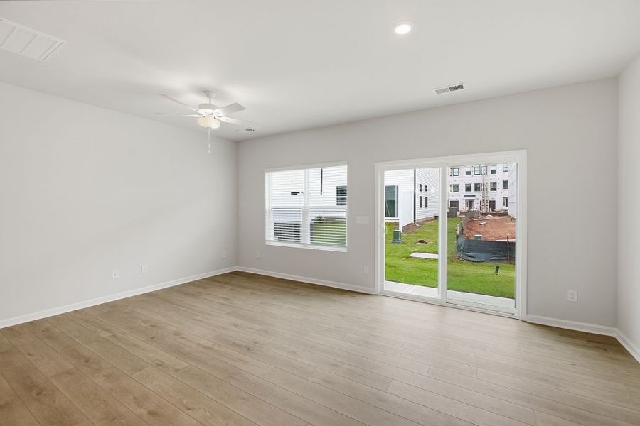 Spacious, unfurnished interior of a new home in Nichols Landing, Charlotte (Image 21).