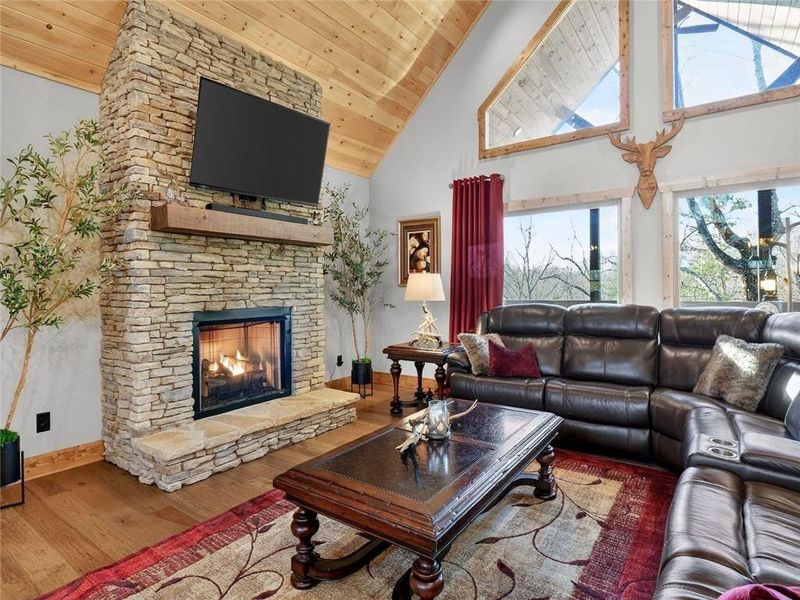 Community amenities in , Ellijay (Image 101).