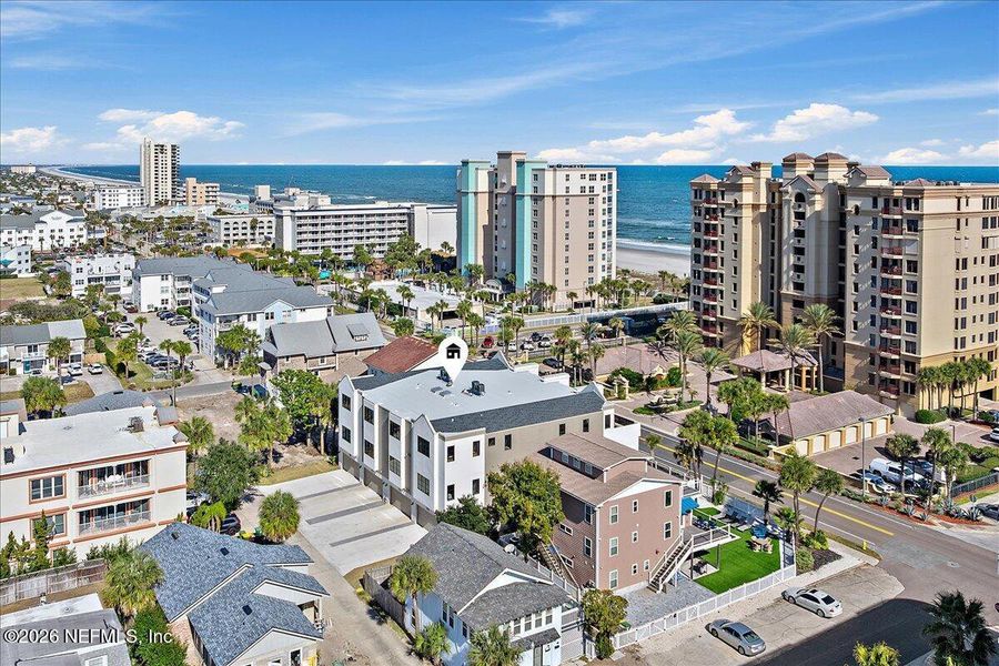 Condo located in Jacksonville Beach, FL showcasing its design and architecture (Image 26). Condo located in Jacksonville Beach, FL showcasing its design and architecture (Image 26).
