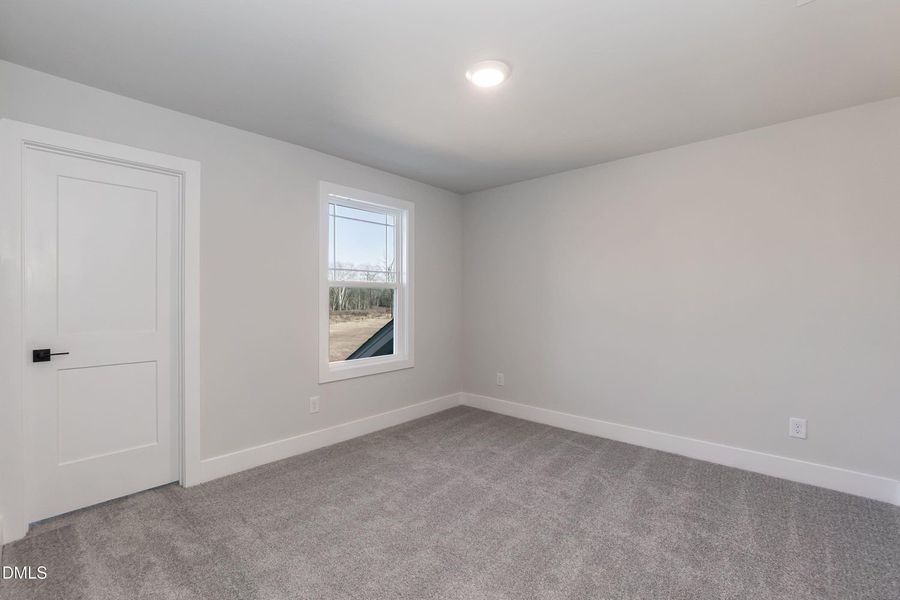 Spacious, unfurnished interior of a new home in Charlotte's Ridge, Middlesex (Image 31).