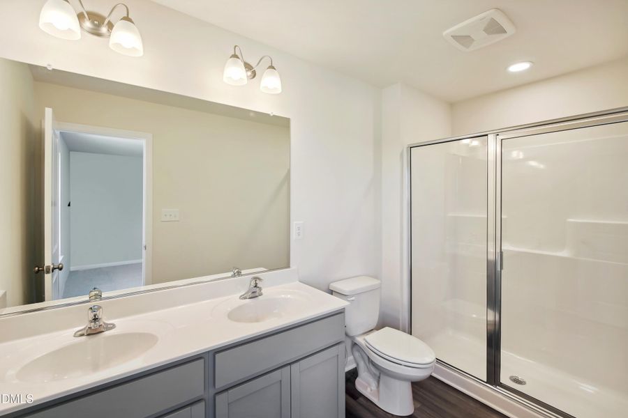 Summit -primary bath