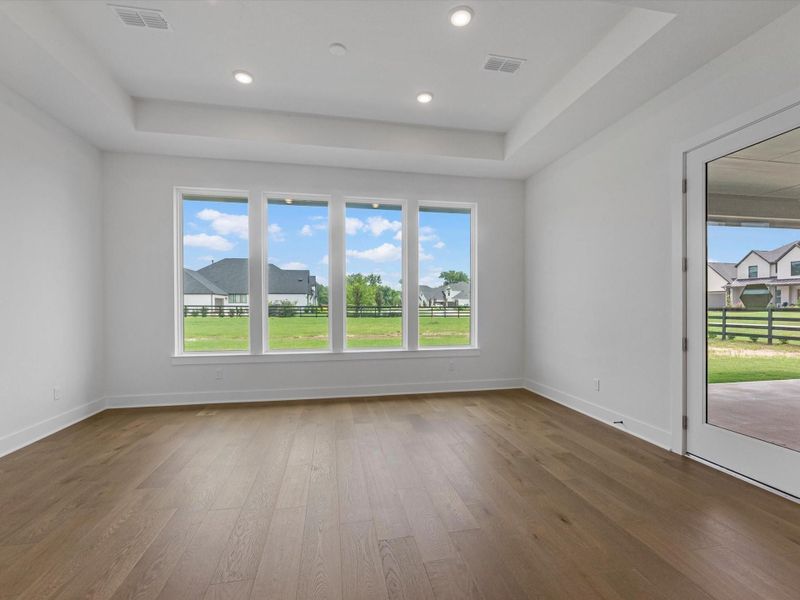Spacious, unfurnished interior of a new home in The Estates at James Lane, Fulshear (Image 14).