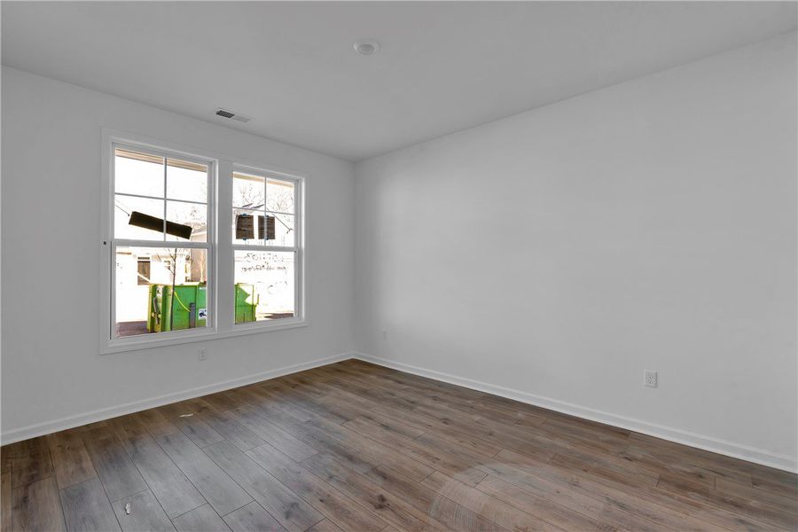 Spacious, unfurnished interior of a new home in Brownstone Park, Easley (Image 12).