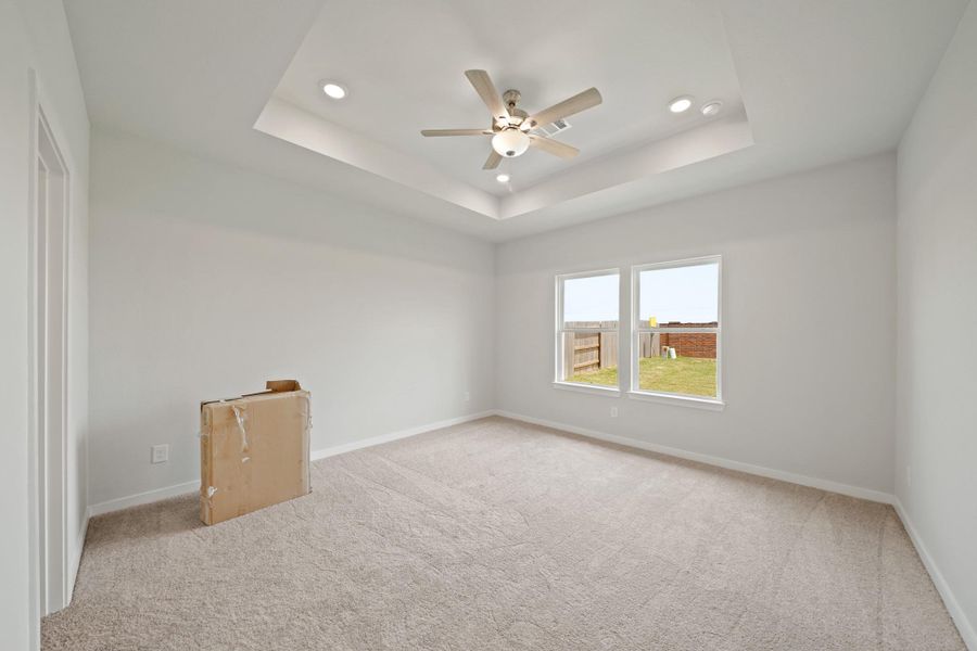 Image 23 of a home in Sunterra.