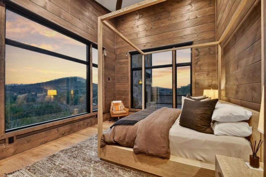 Exterior details and patio area of a home in , Mineral Bluff (Image 4).