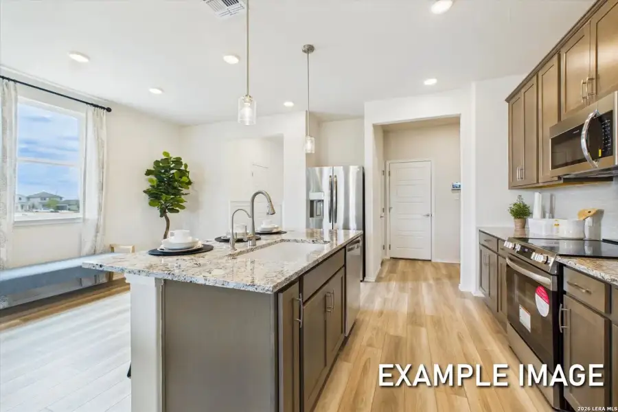Furnished interior view inside a new home in Mesa Vista, San Antonio (Image 10).