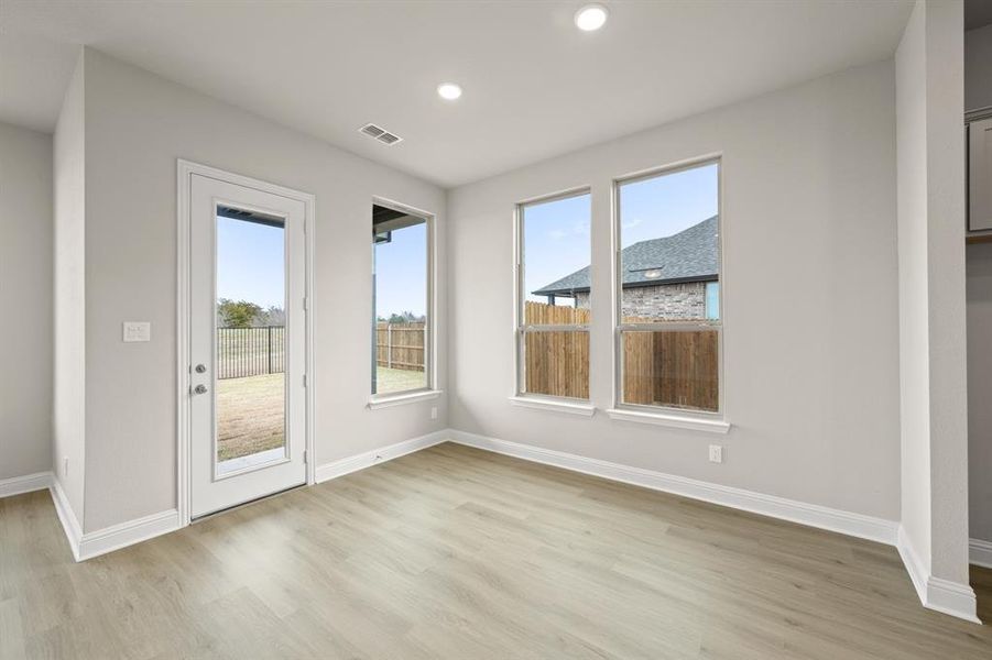 2432 Scott- Dining-1