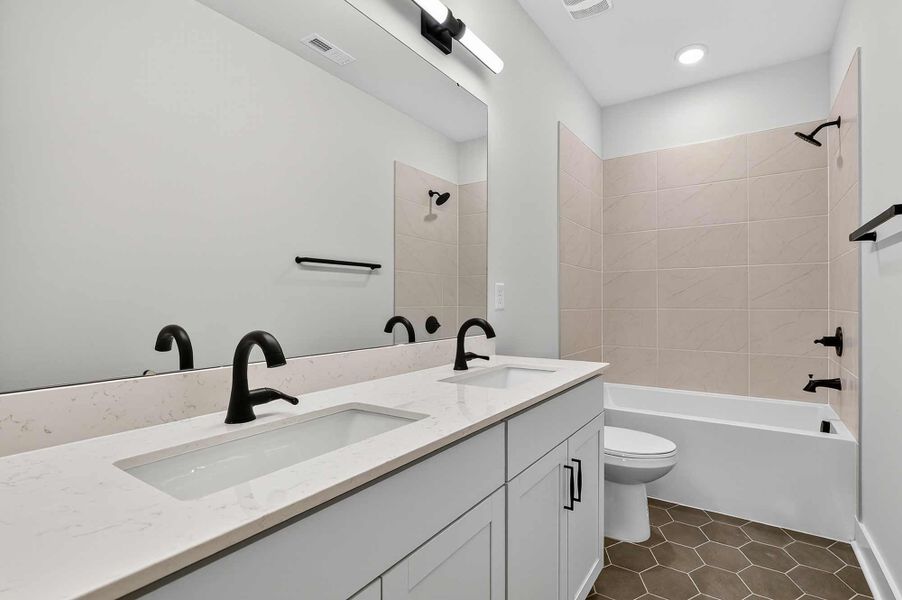 The Savannah - Bath The Savannah - Bath