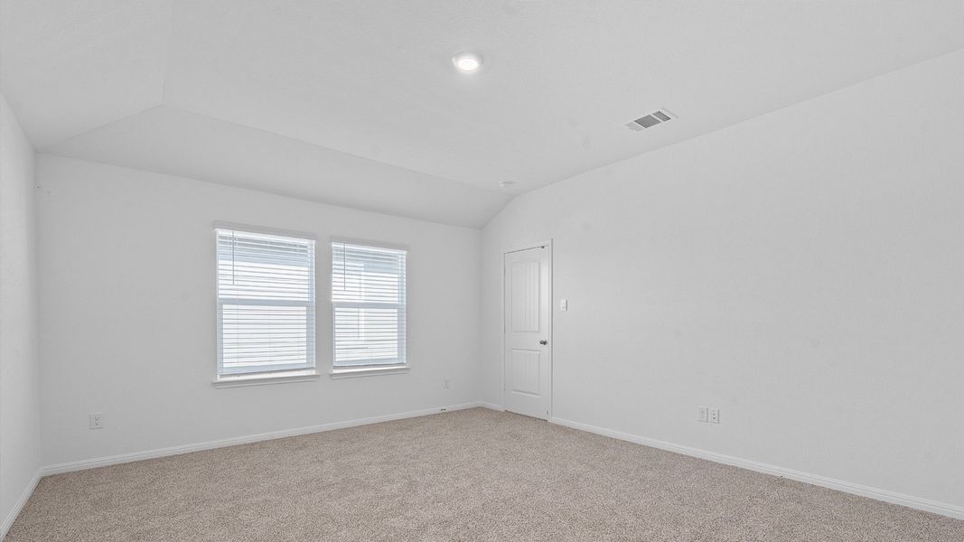 Spacious, unfurnished interior of a new home in Carillon, Manor (Image 20).
