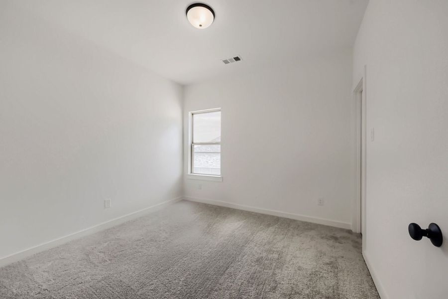9904 Oak Glade - Bedroom