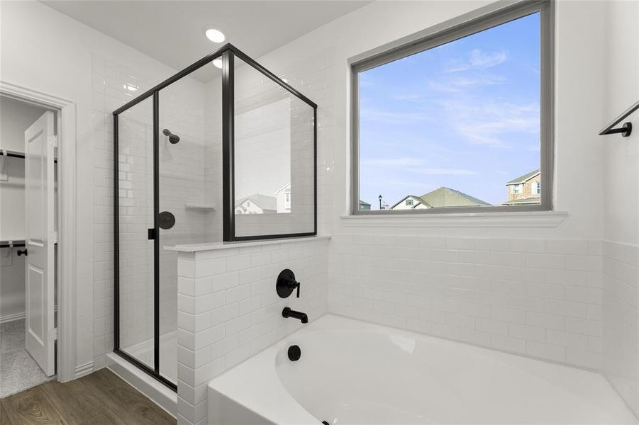 2122 Meadowlark  Bath