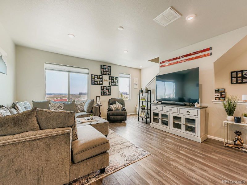 20 2nd Floor Living Room.jpg