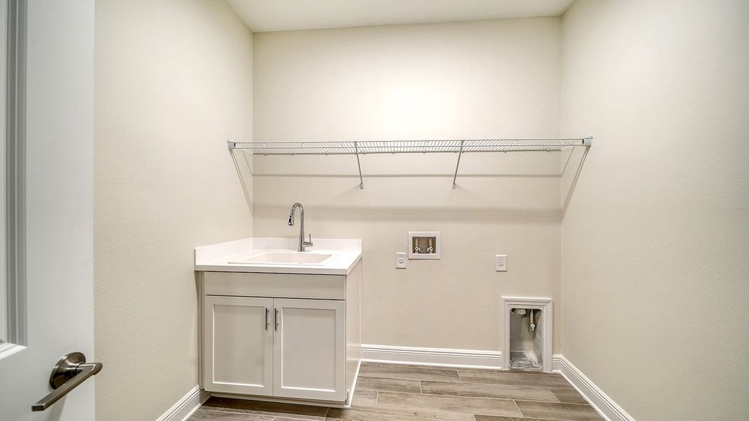 Spacious, unfurnished interior of a new home in Palm Grove Real Estate and Homes for Sale in Lakewood Ranch, FL - Neal Communities, Lakewood Ranch (Image 33). Spacious, unfurnished interior of a new home in Palm Grove Real Estate and Homes for Sale in Lakewood Ranch, FL - Neal Communities, Lakewood Ranch (Image 33).