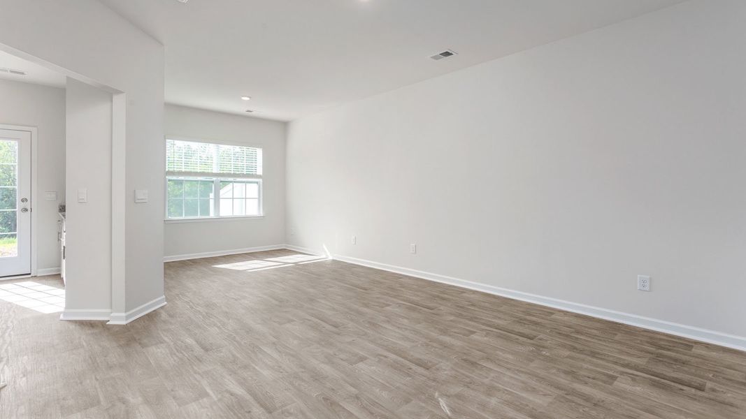 Representative unfurnished interior of a home built from the NEWTON by D.R. Horton in Henley Ridge, Graham (Image 8).