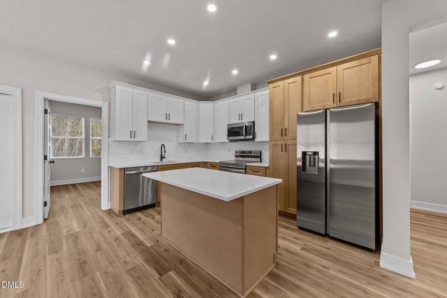 24-web-or-mls-VB4A5772