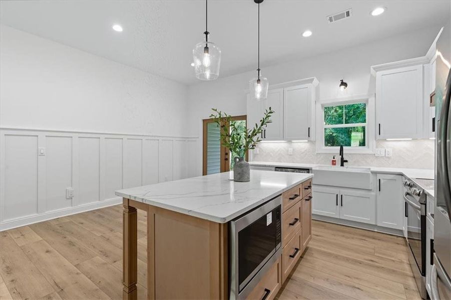 Furnished interior view inside a new home in , Hiram (Image 9). Furnished interior view inside a new home in , Hiram (Image 9).