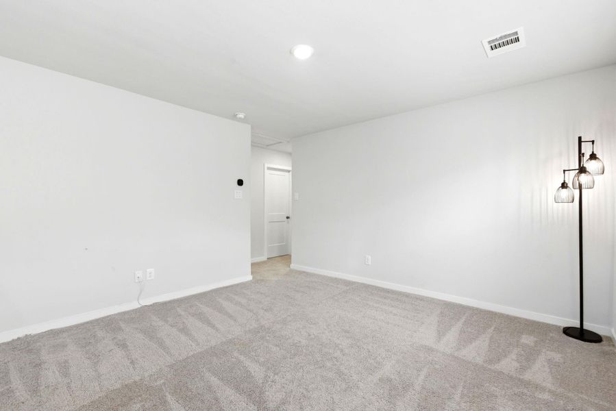 Spacious, unfurnished interior of a new home in Lakes at Black Oak, Magnolia (Image 22). Spacious, unfurnished interior of a new home in Lakes at Black Oak, Magnolia (Image 22).